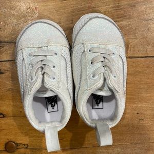 Baby VANS